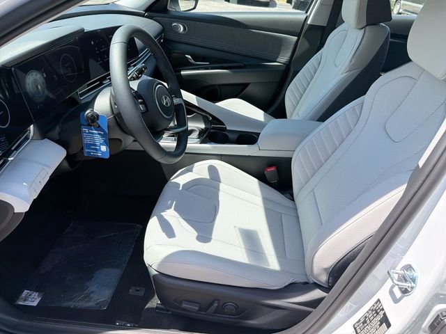New 2026 White Hyundai Limited image 43