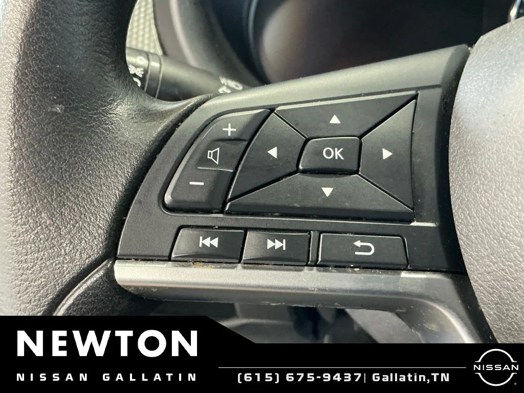 Used 2023 Electric Blue Metallic/Super Black Nissan SV image 26