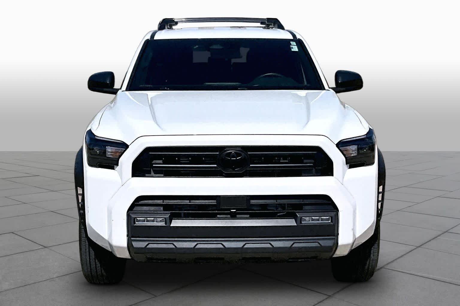 Used 2025 ICE CAP Toyota SR5 image 4