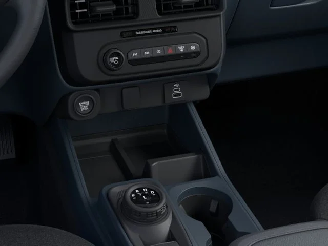 New 2025 Desert Sand Ford XLT image 16
