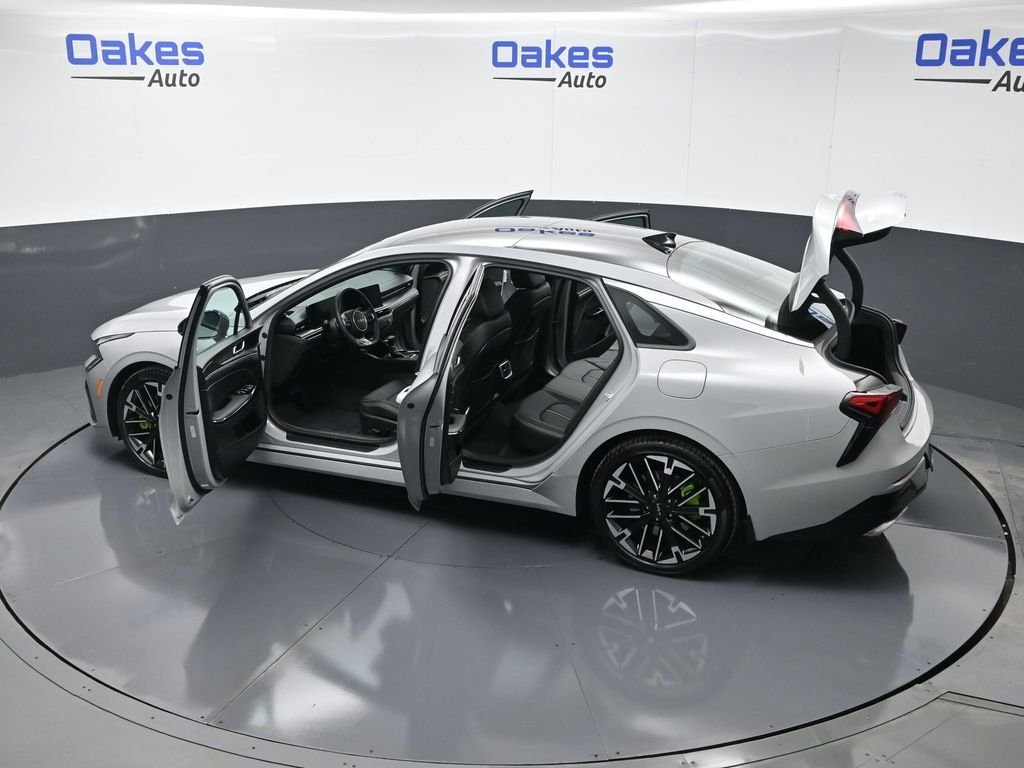 2026 Kia K5 GT - Photo 61