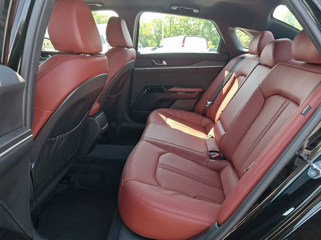 Used 2025 Black Kia GT-Line image 10