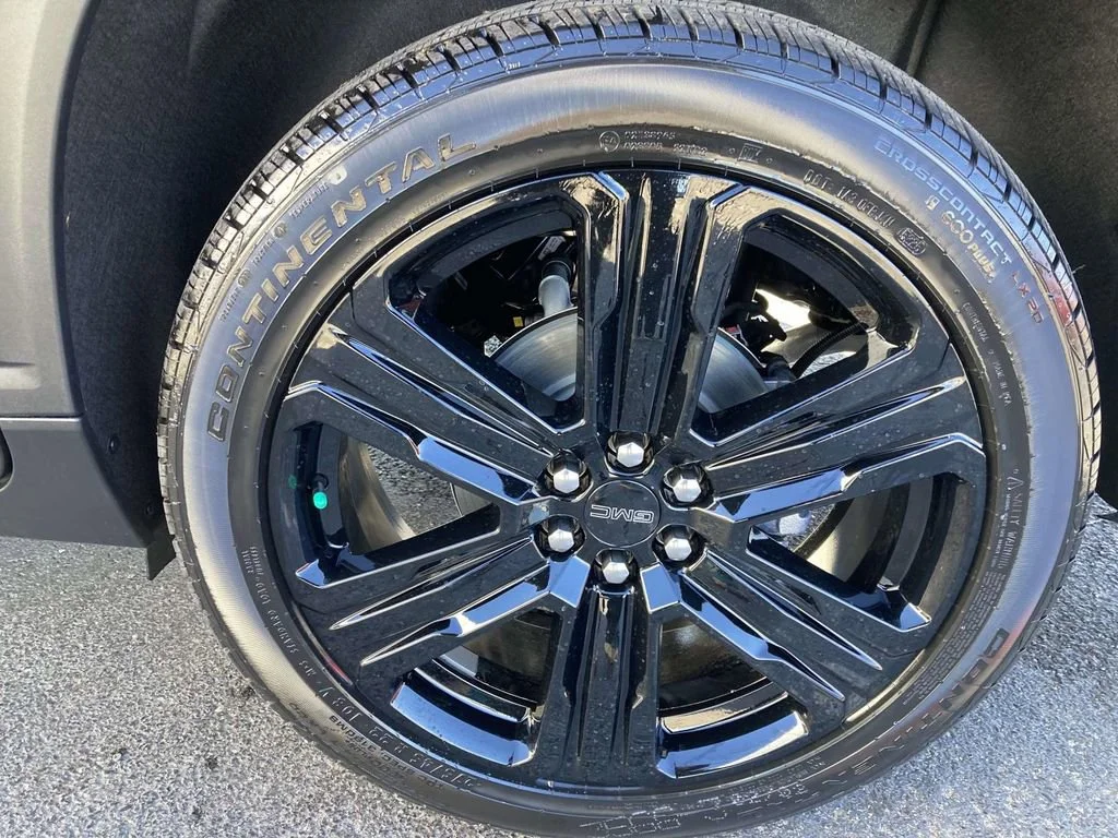 New 2026 Ebony Twilight Metallic GMC Elevation image 10