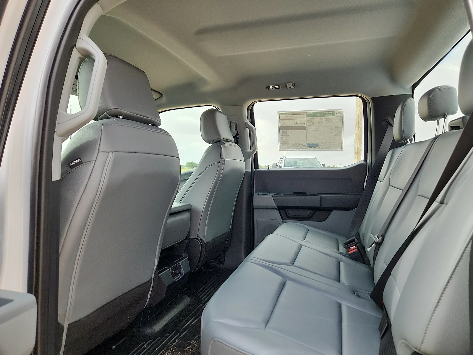 New 2026 Oxford White Ford F-250® XL image 18