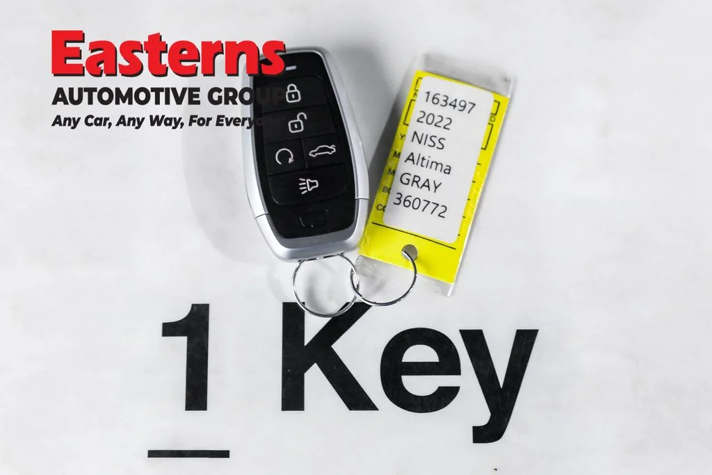 Used 2022 Gray Nissan 2.5 SR image 22