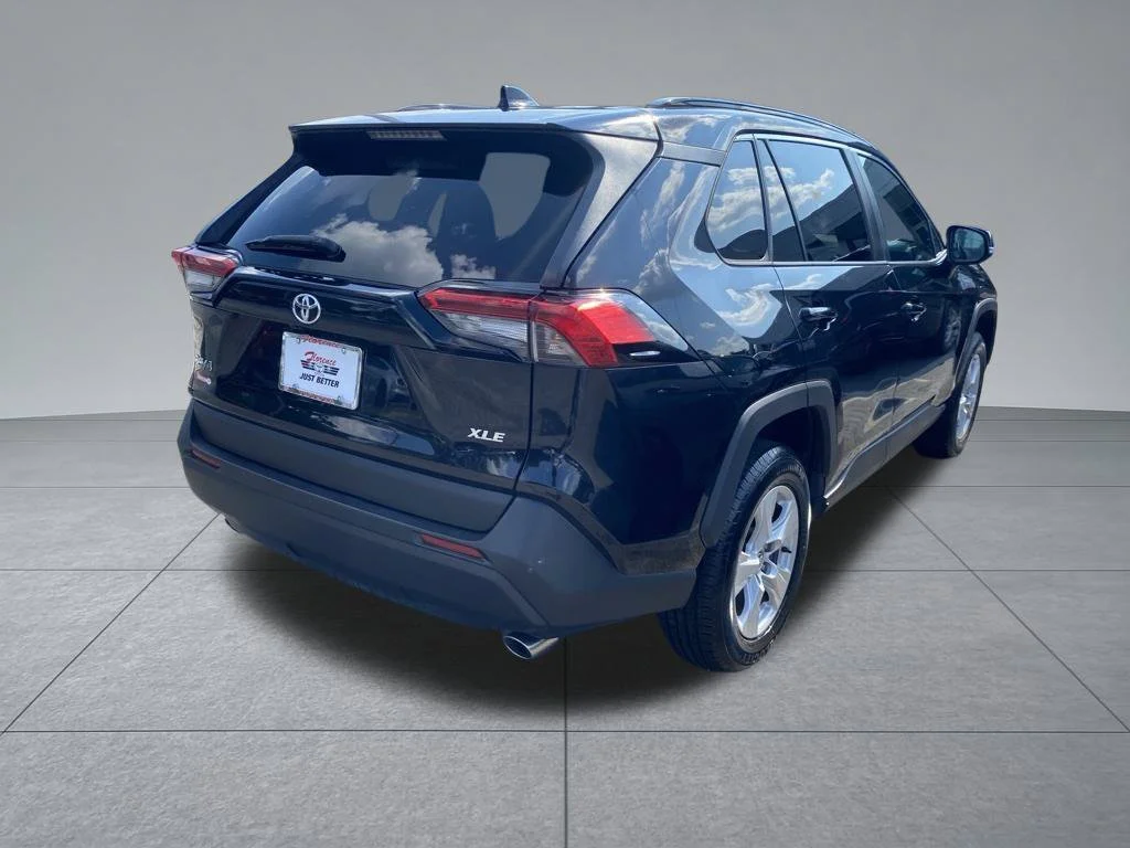 Used 2021 Black Toyota XLE image 15
