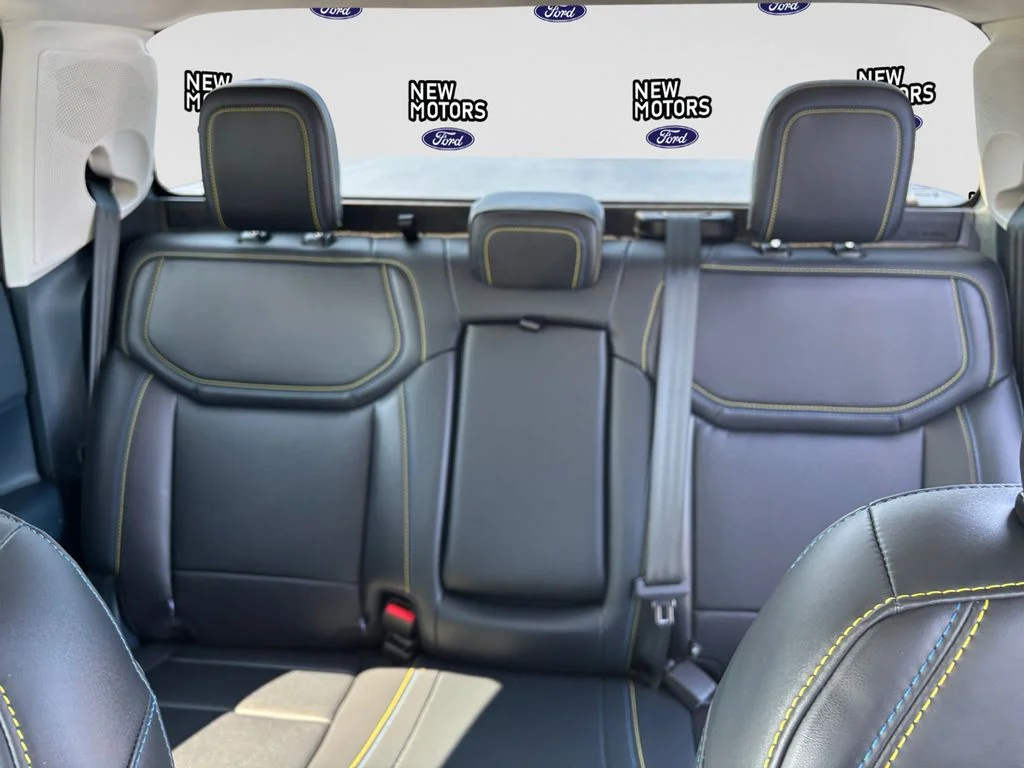 Used 2025 Oxford White Ford Lobo Standard image 13