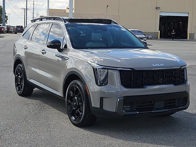 Pre-Owned 2024 Kia Sorento X-Line EX With Navigation &amp; AWD