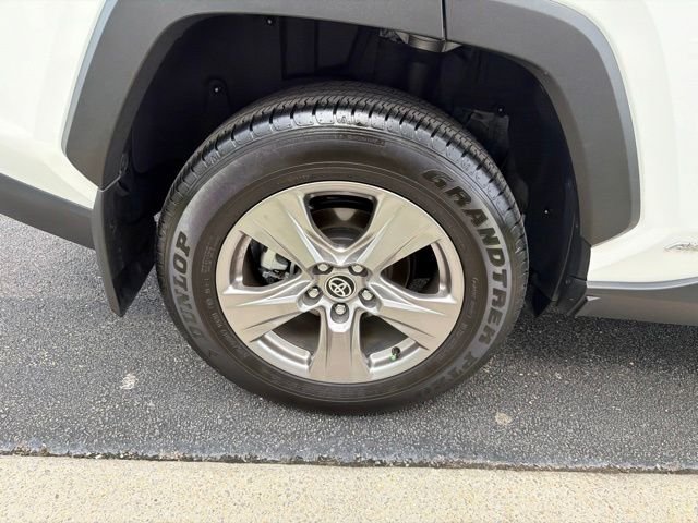 Certified Used 2025 White Toyota LE image 12