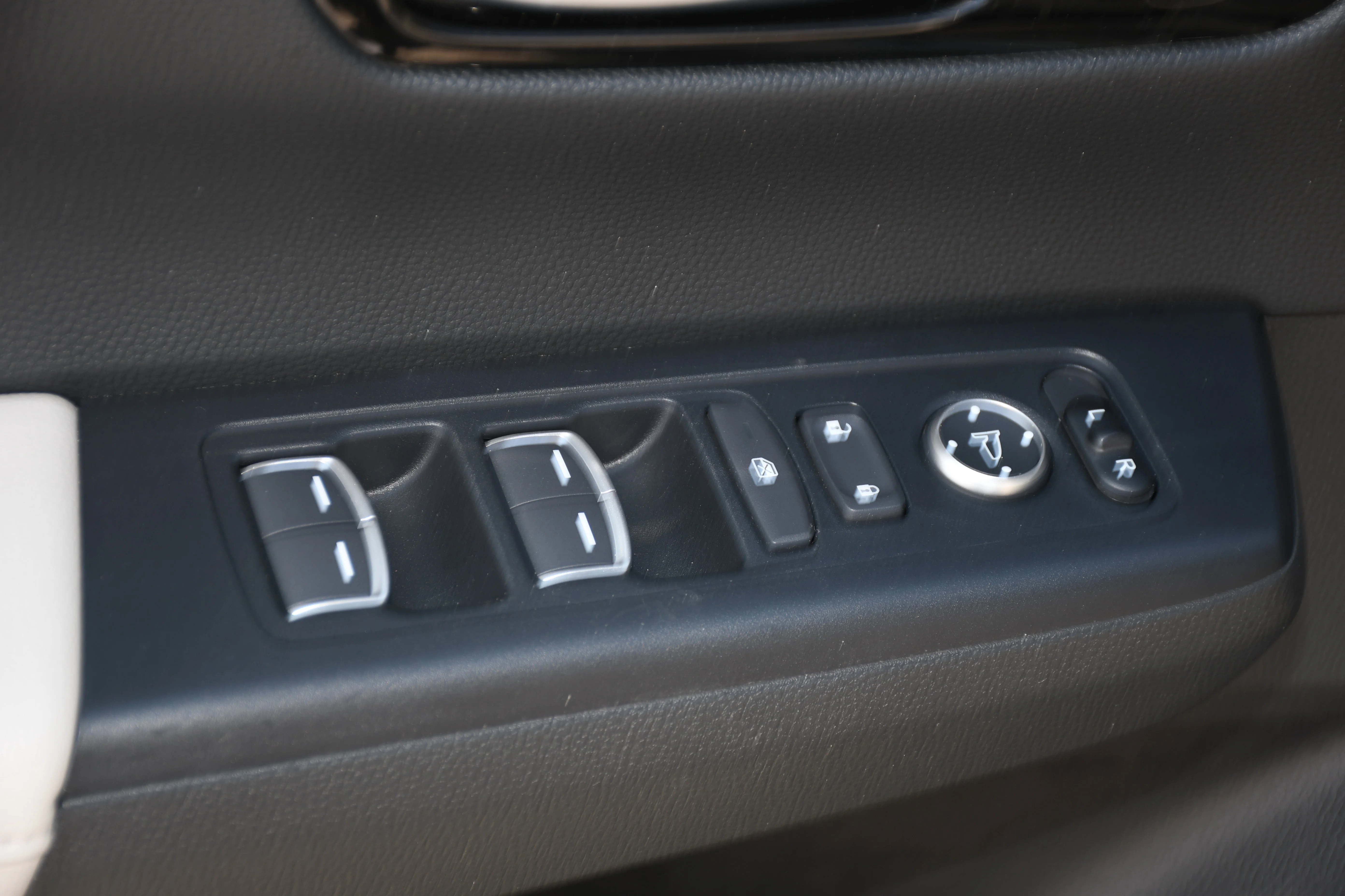2024 Honda CR-V EX-L - Photo 34