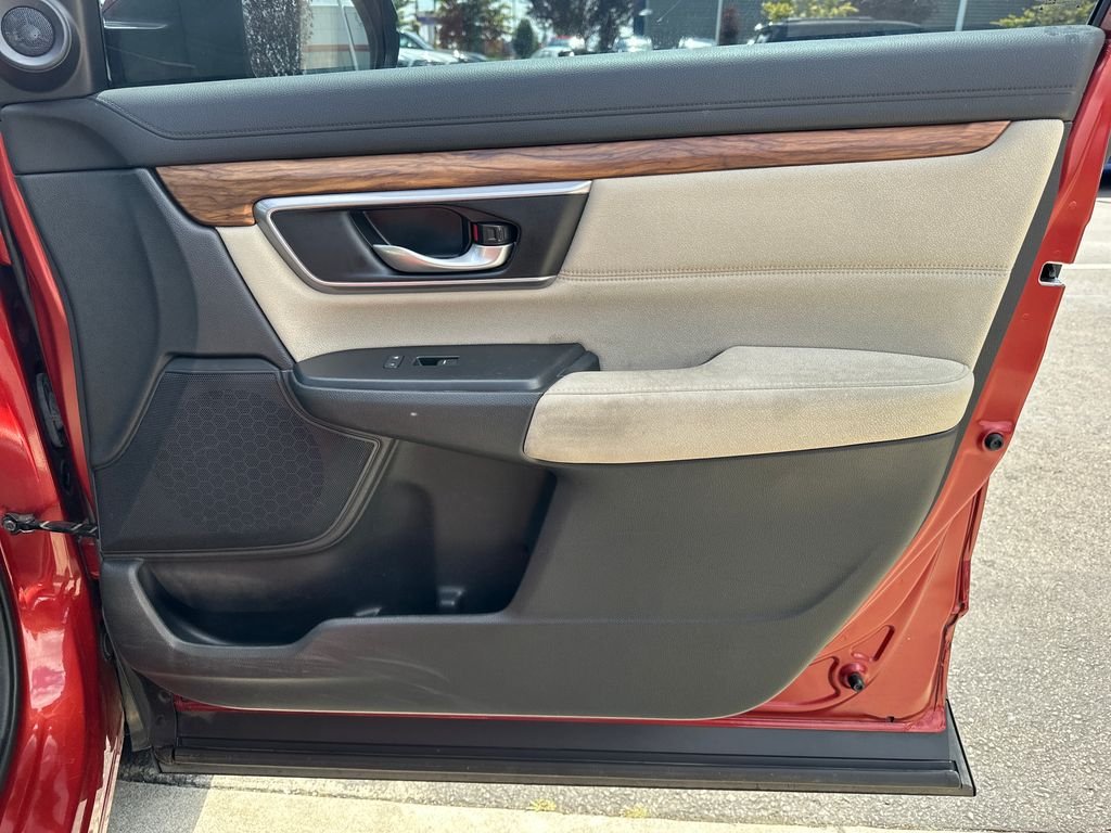 Used 2017 Molten Lava Pearl Honda EX image 16