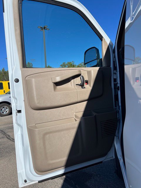 2026 Chevrolet Express Cargo Work Van - Photo 16