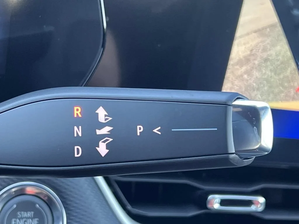 2027 Chevrolet Equinox LT - Photo 21