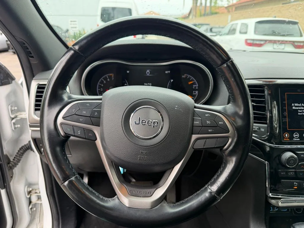 Used 2021 White Jeep Limited image 23