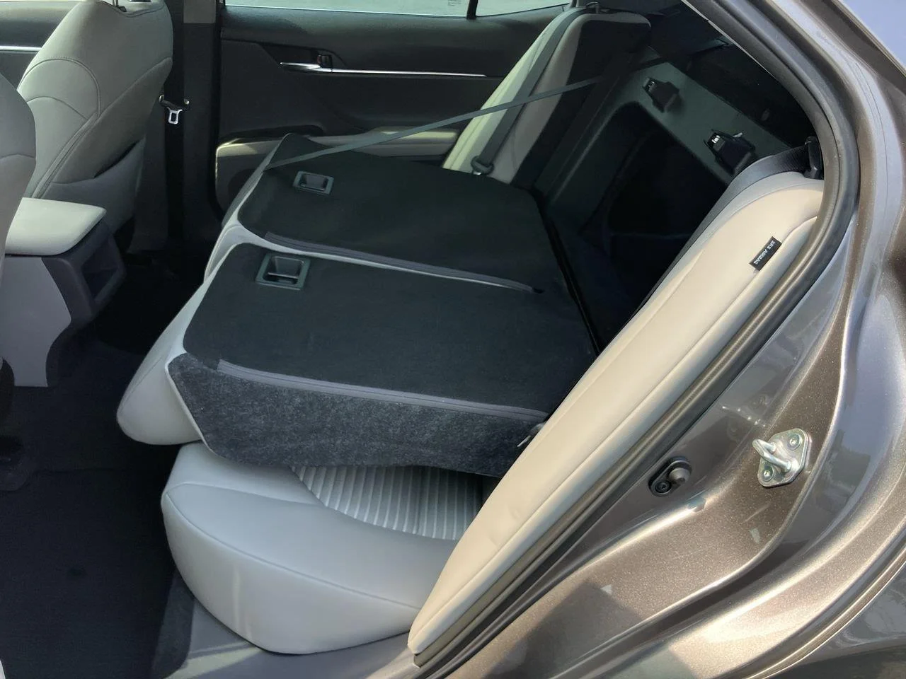Certified Used 2024 Gray (Predawn Gray Mica) Toyota SE image 24
