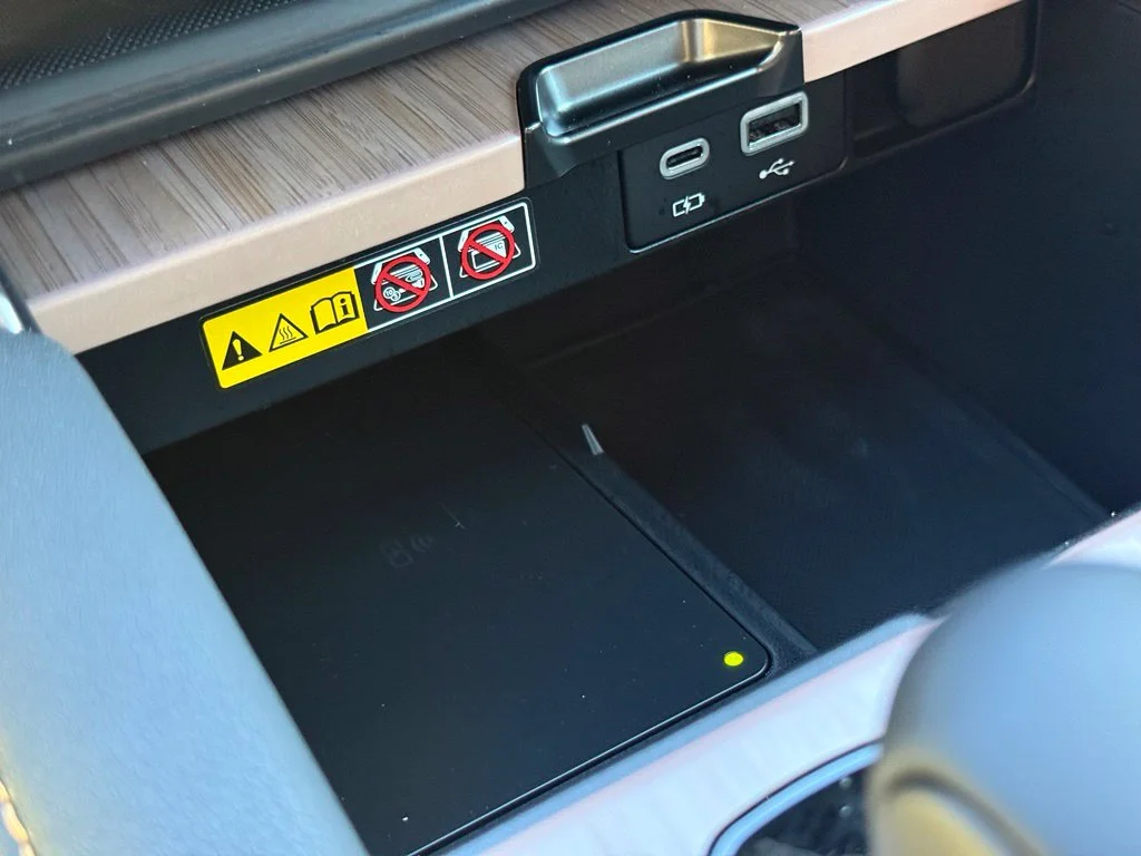 Used 2025 White Lexus 350 Premium image 34