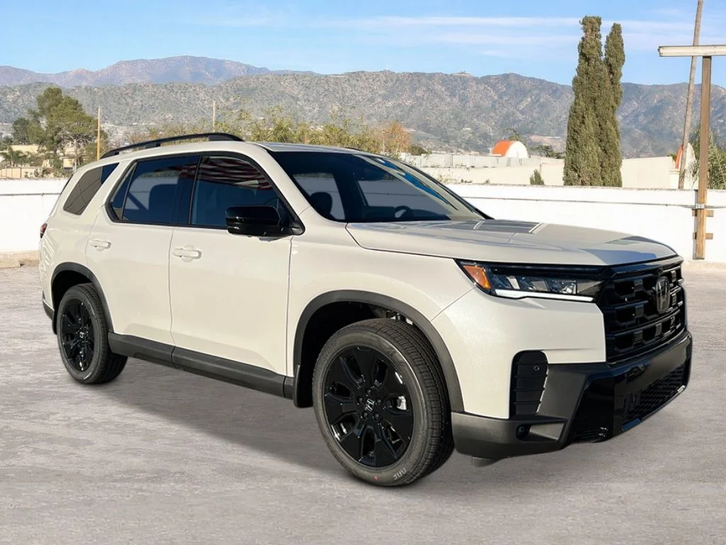 New 2026 Platinum White Pearl Honda Black Edition image 7