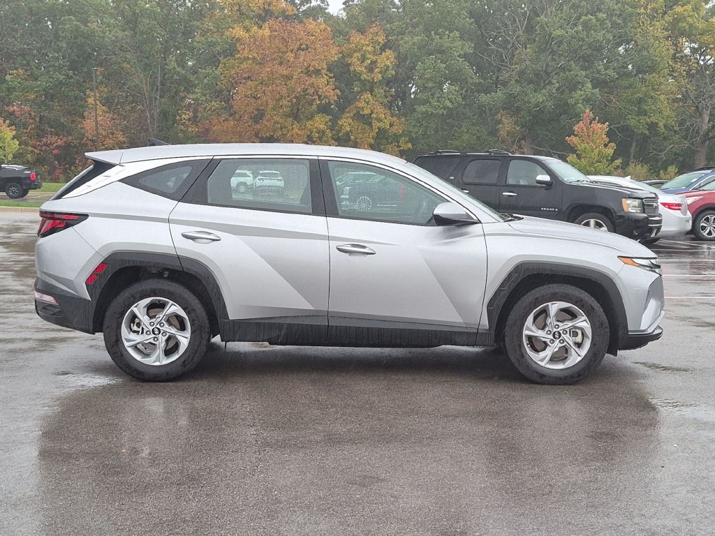 Used 2024 Silver Hyundai SE image 8