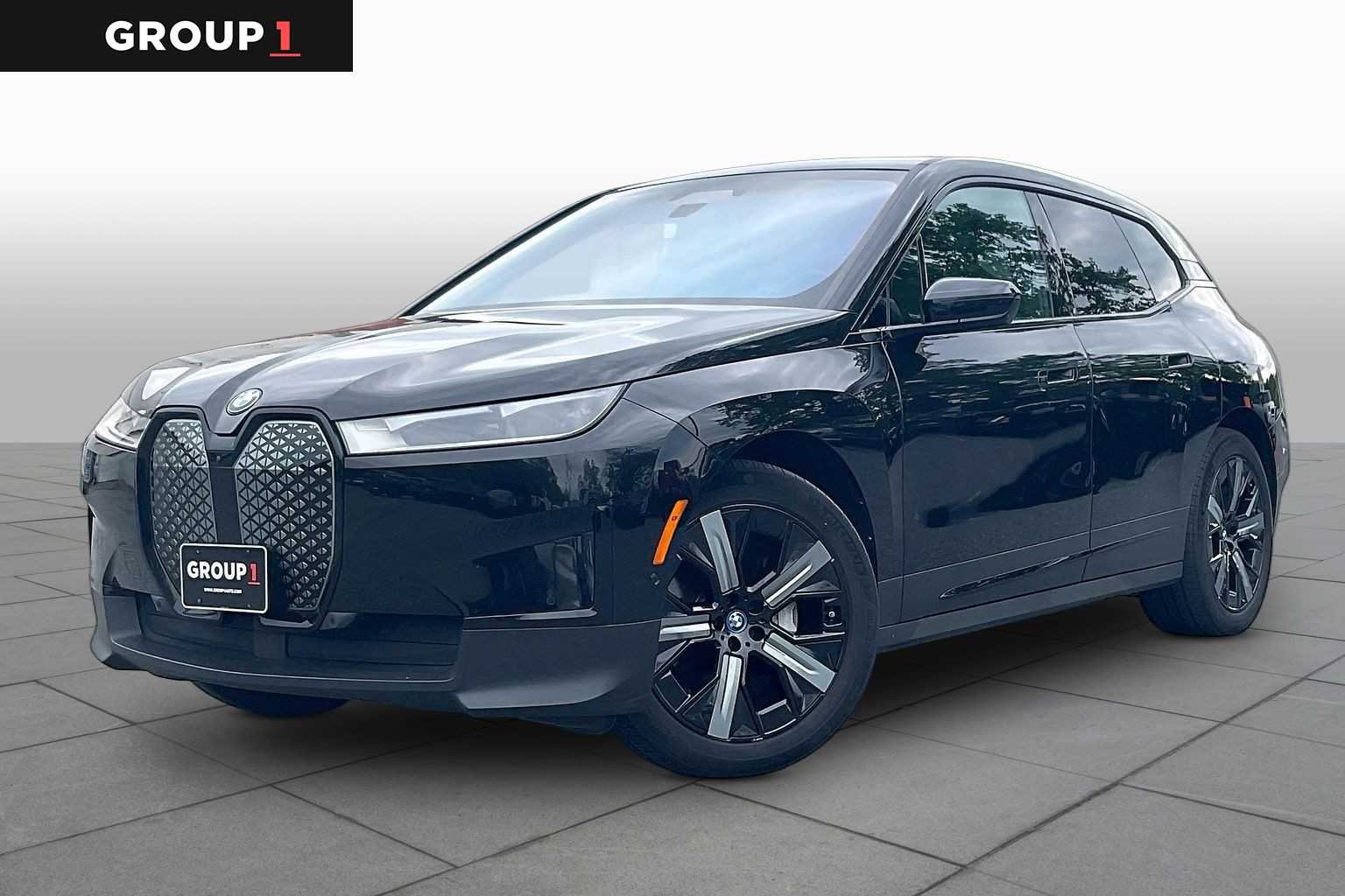 2023 BMW iX xDrive50's photo