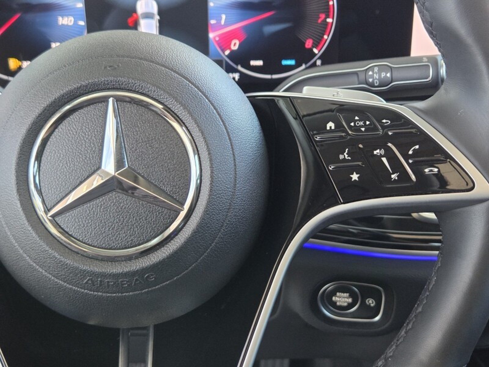 Certified Used 2024 Black Mercedes-Benz GLE 350 image 27