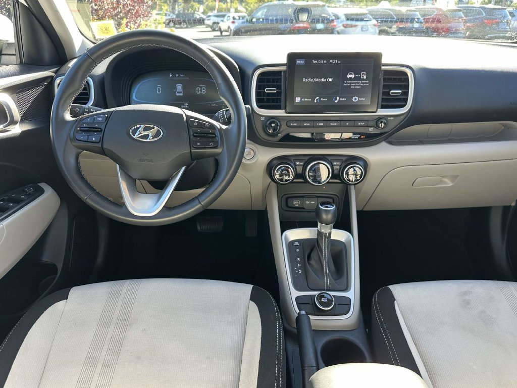 Certified Used 2024 Lunar White Hyundai SEL image 19