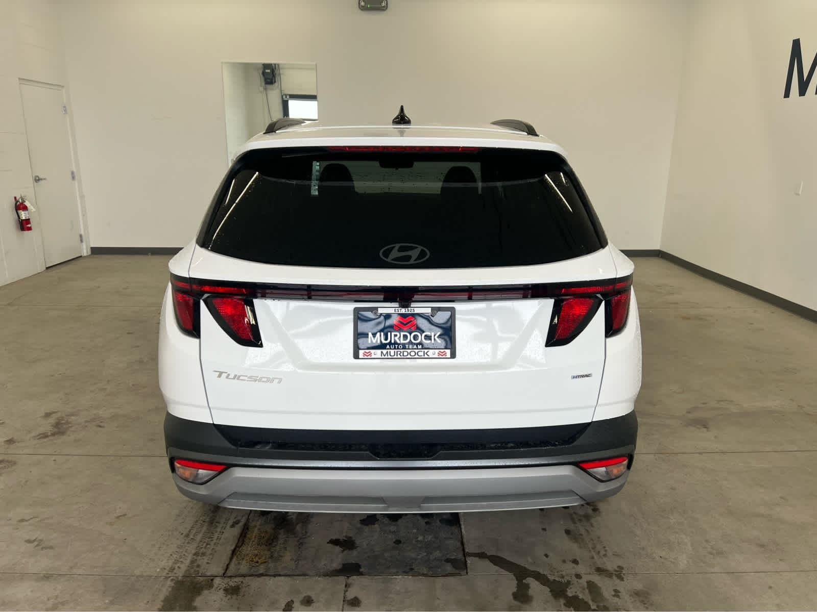 New 2026 Serenity White Pearl Hyundai SEL AWD image 3