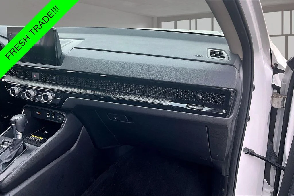 Used 2024 White Honda EX-L image 24