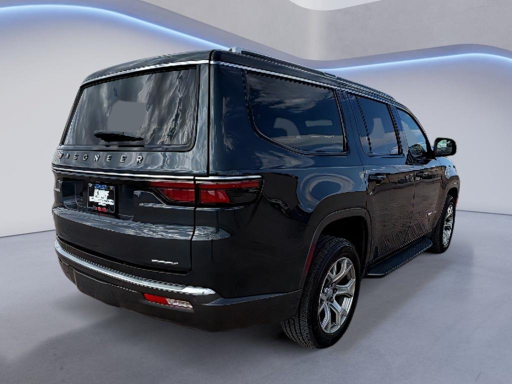 Used 2022 Baltic Gray Metallic Clearcoat Jeep Series I image 13