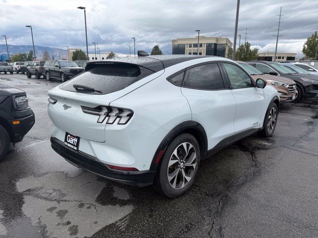 Used 2023 White Metallic Ford Premium image 5
