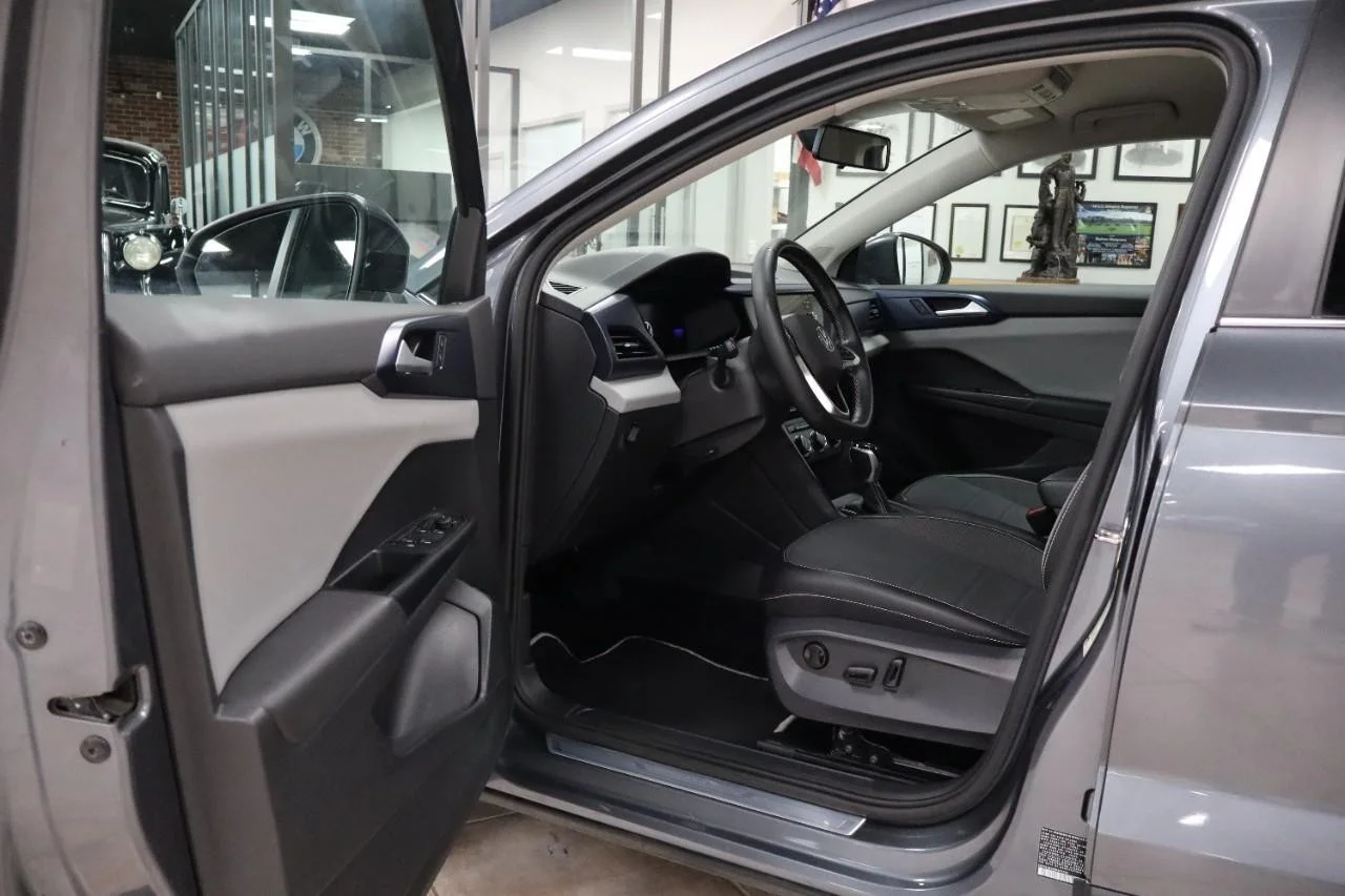 Used 2022 Platinum Gray Metallic Volkswagen 1.5T SE 4Motion image 9