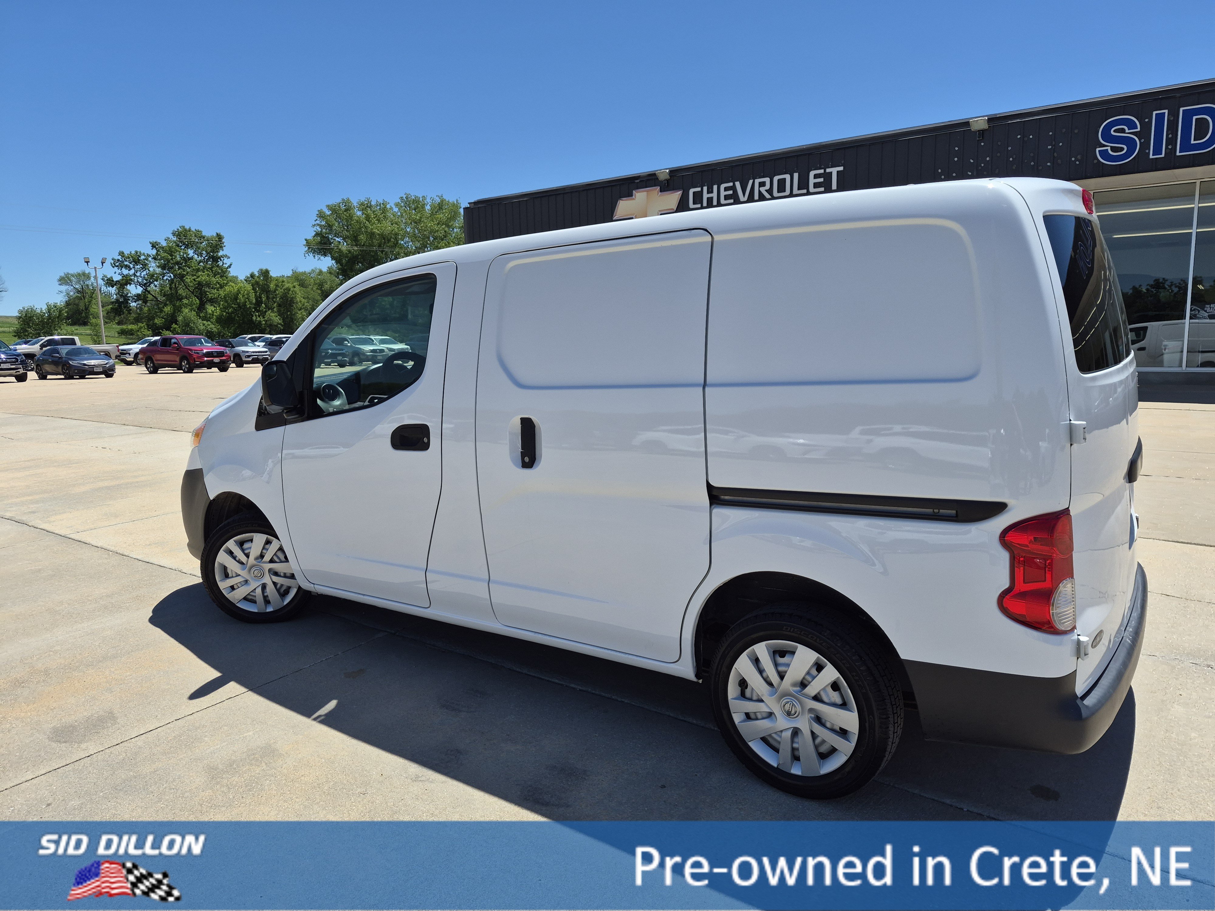 Used 2016 Fresh Powder Nissan S image 11