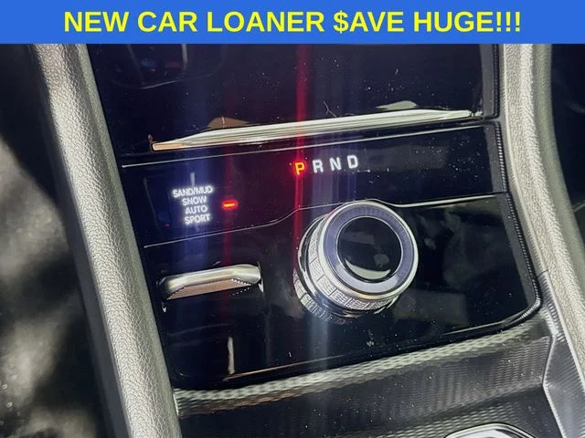 New 2026 Bright White Clear-Coat Exterior Paint Jeep Laredo image 17