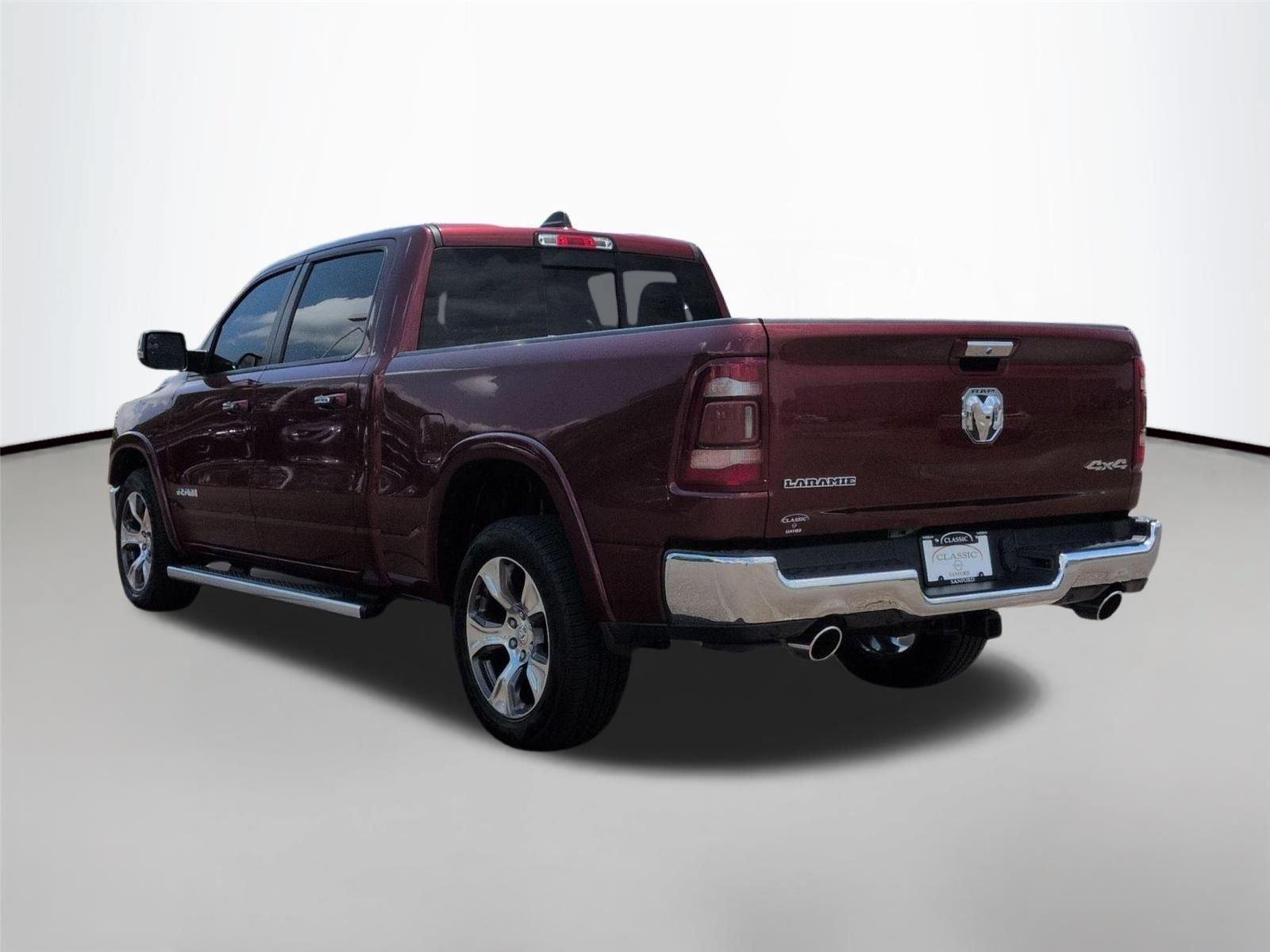 Used 2020 Delmonico Red Pearlcoat Ram Laramie image 3