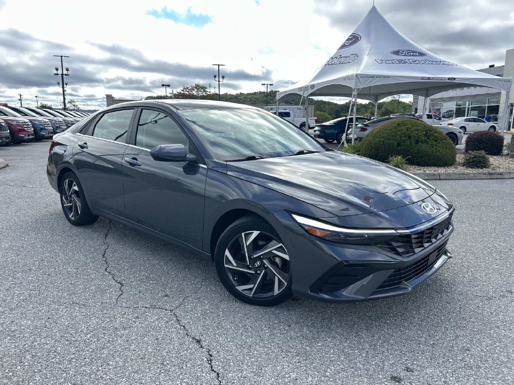 Certified Used 2024 Gray Hyundai SEL image 1