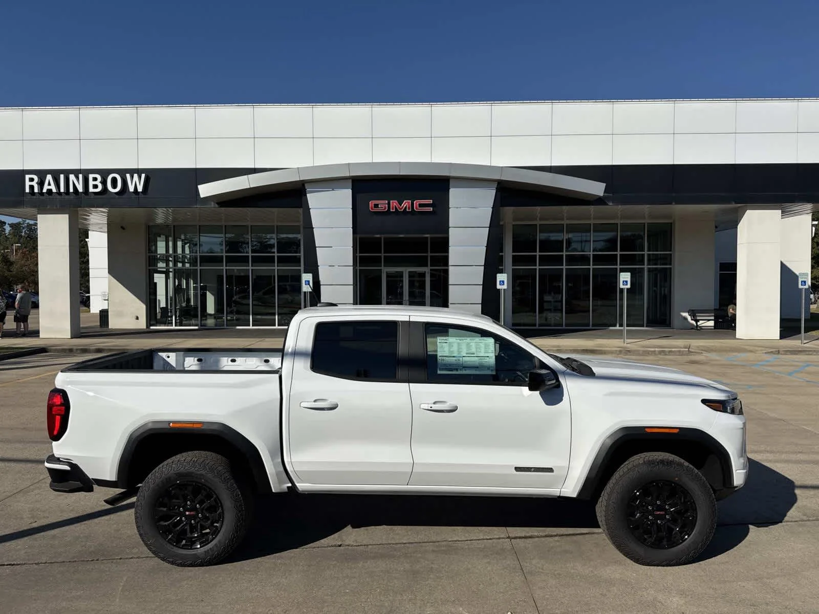 2026 GMC Canyon 2WD Elevation Crew Cab Short Box's photo