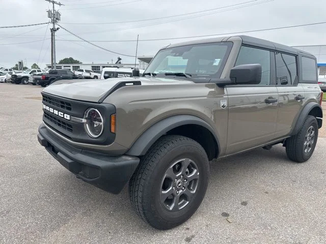2025 Ford Bronco's photo