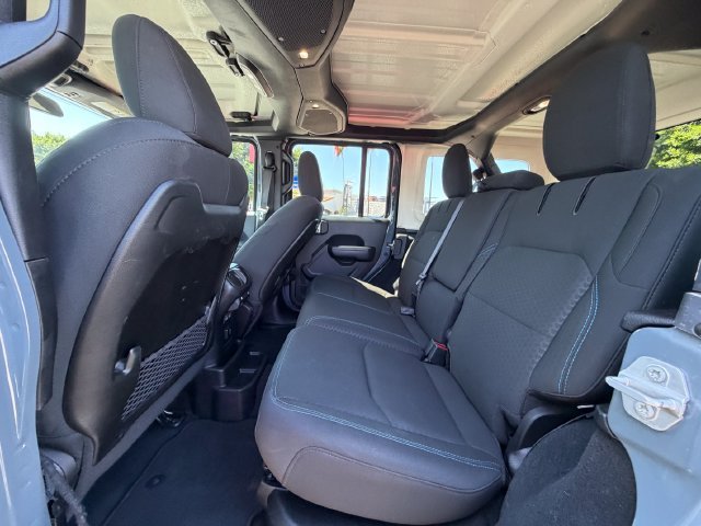 Used 2024 Gray Jeep Rubicon 4xe image 29