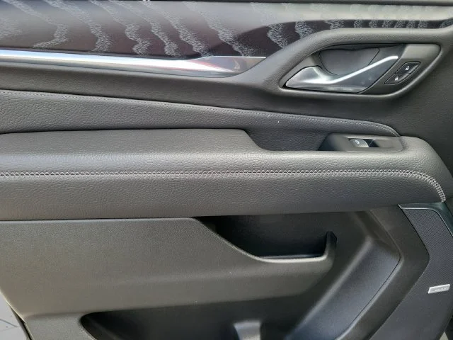 Used 2023 Onyx Black GMC Denali image 21
