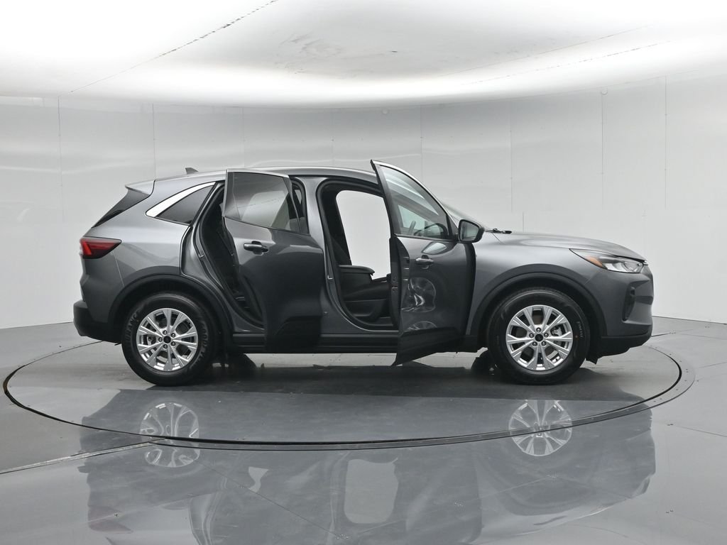 Certified Used 2024 Gray Ford Active image 38