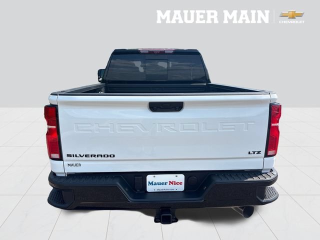 New 2026 Summit White Chevrolet LTZ image 5