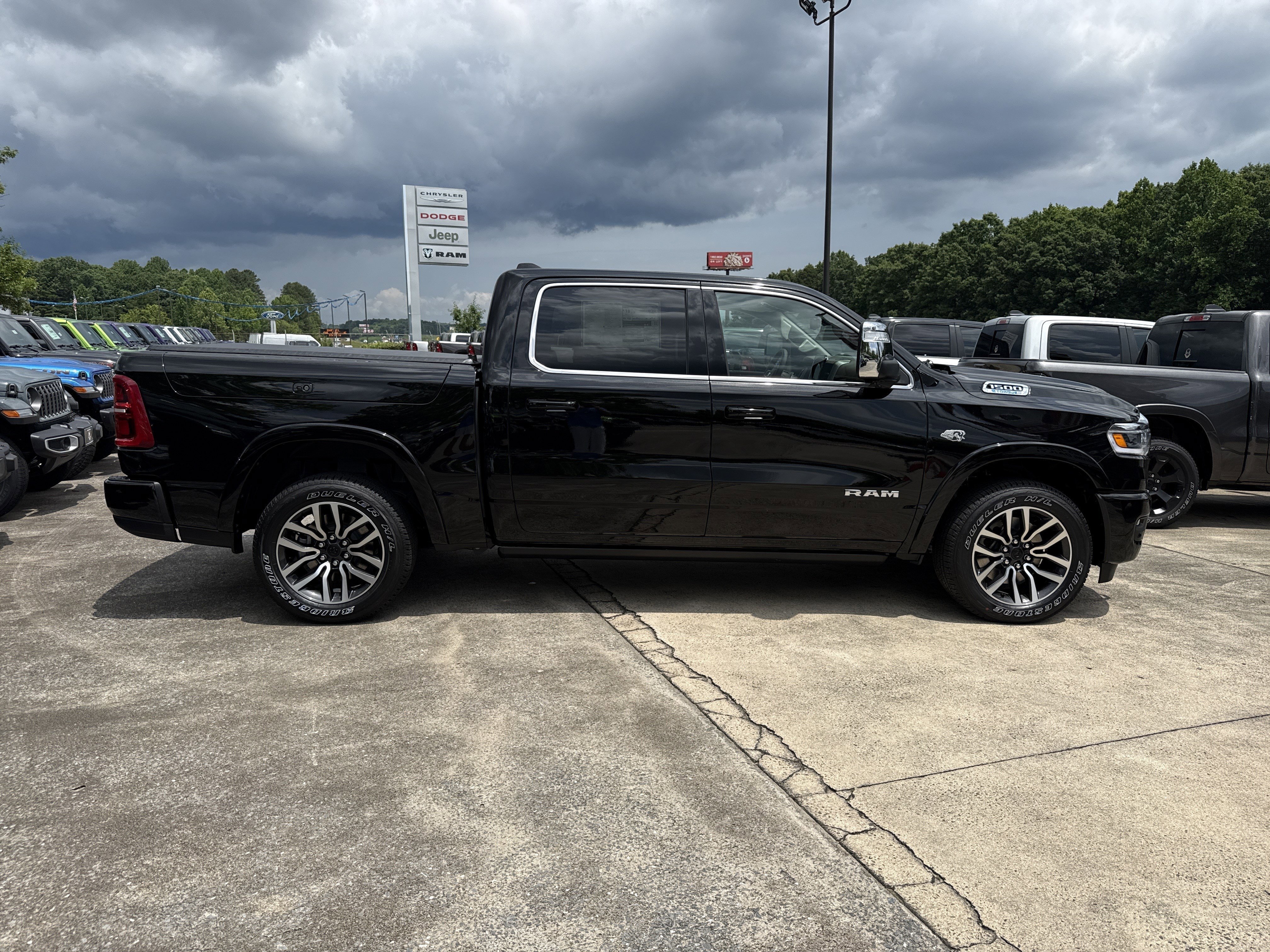 New 2026 Diamond Black Crystal Pearlcoat RAM Longhorn image 8