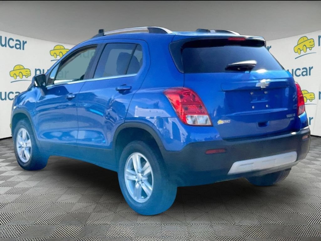 Used 2015 BRILLIANT BLUE METALLIC Chevrolet LT image 4