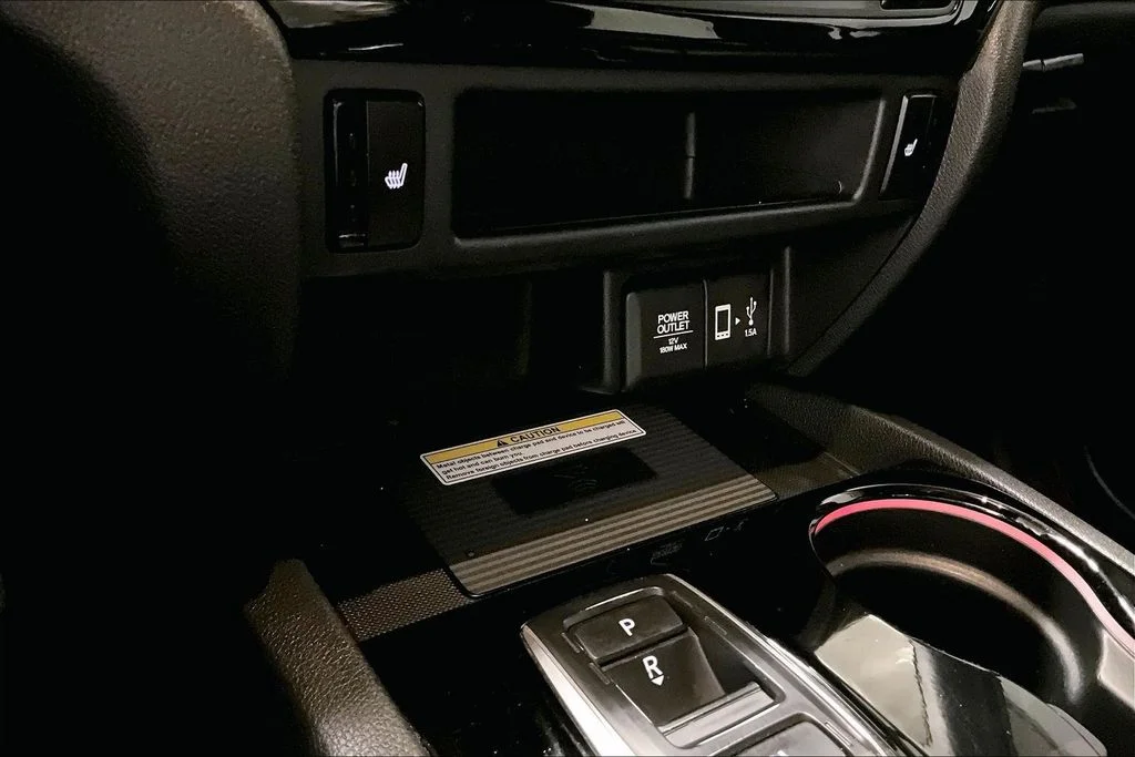 Used 2021 White Honda Black Edition image 17