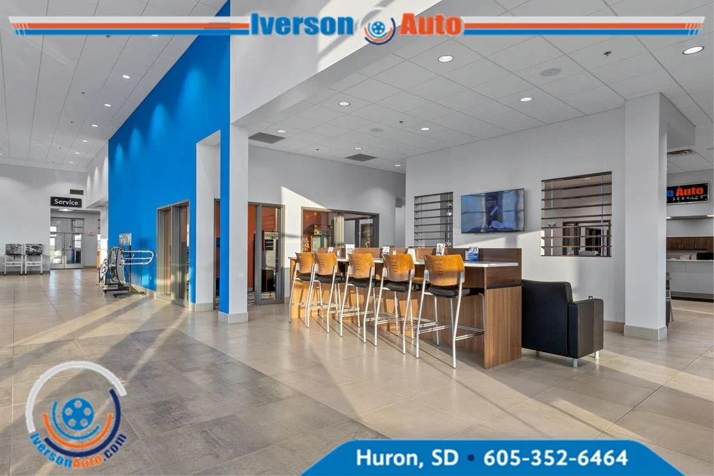 Used 2023 Silver Ford Base image 16