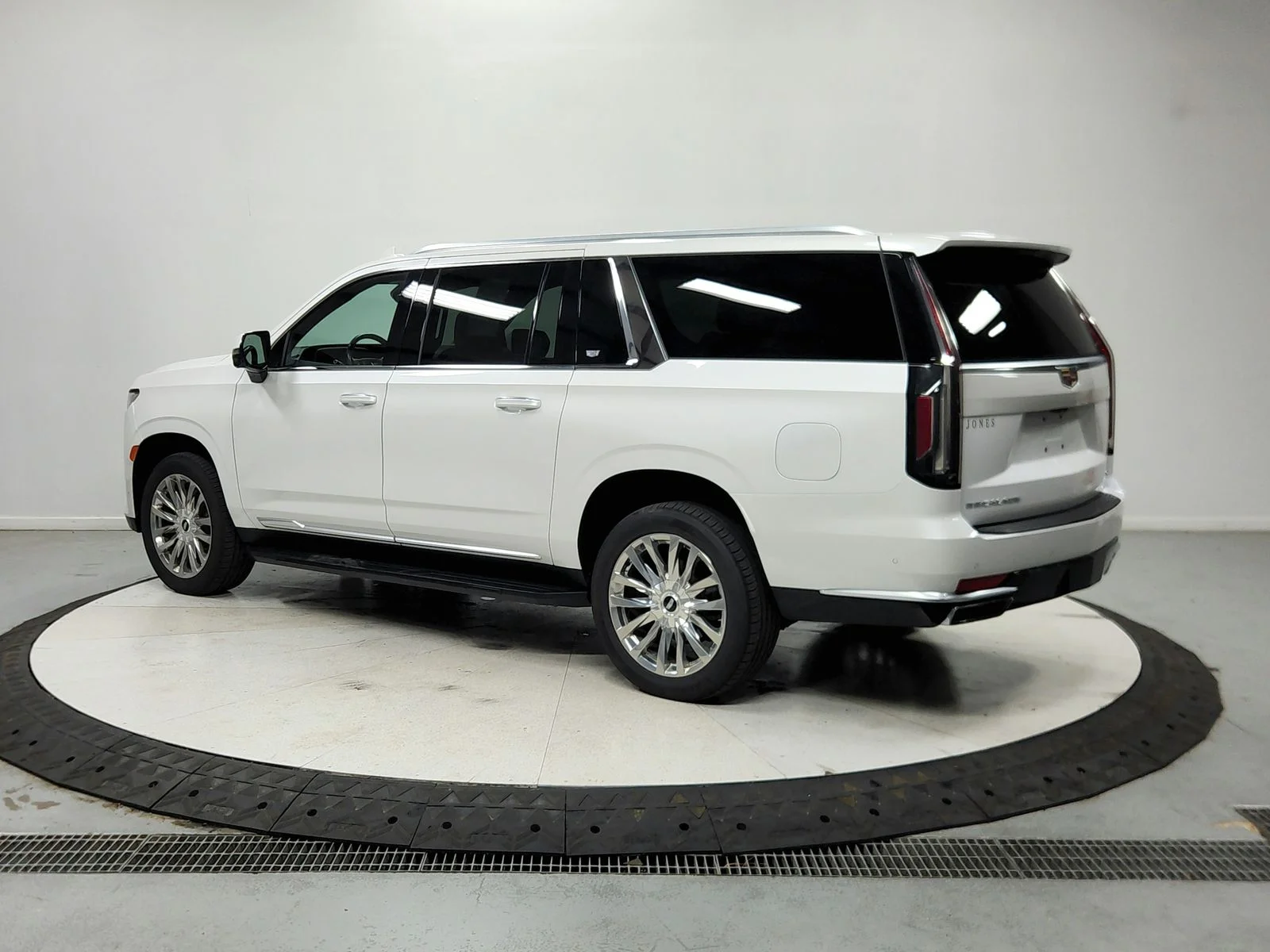 2021 Cadillac Escalade ESV Premium Luxury - Photo 6