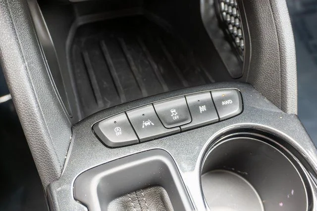 Used 2026 White Chevrolet LS image 29