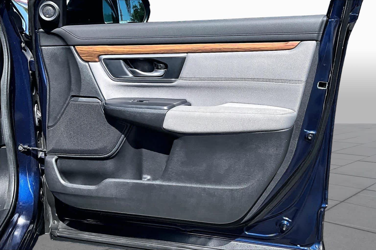 Used 2019 Obsidian Blue Pearl Honda EX image 27
