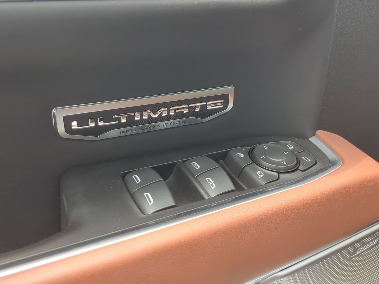 New 2026 Glacier White Tricoat GMC Denali Ultimate image 24