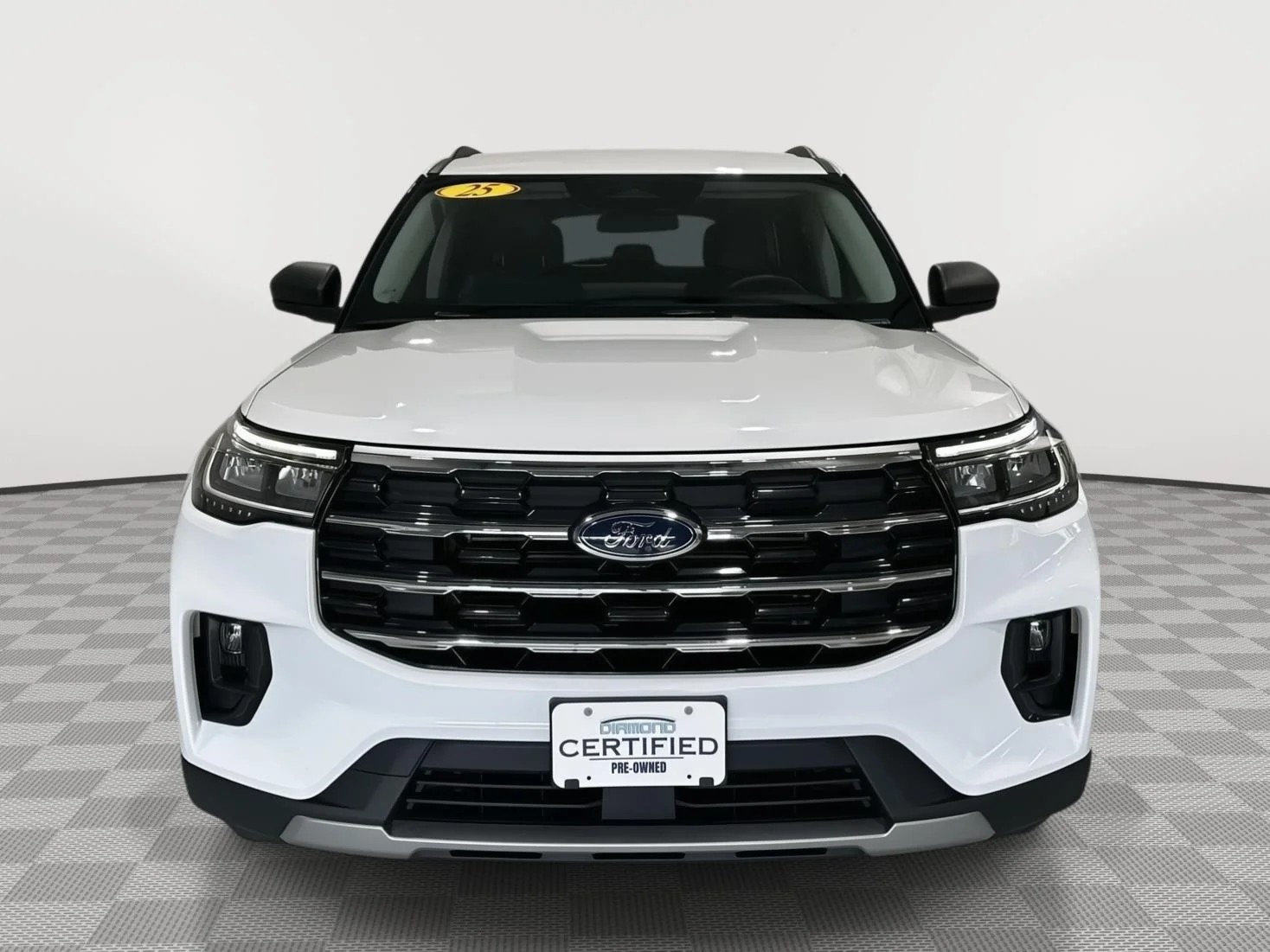Used 2025 White Ford Active image 8