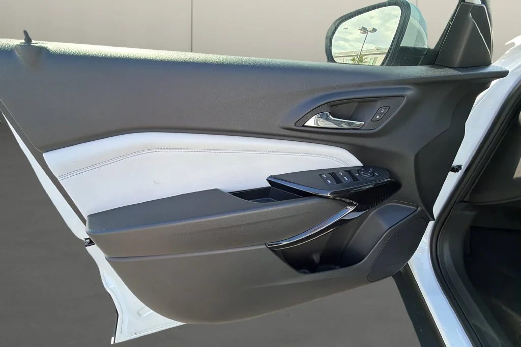 New 2026 Summit White Chevrolet LT image 12